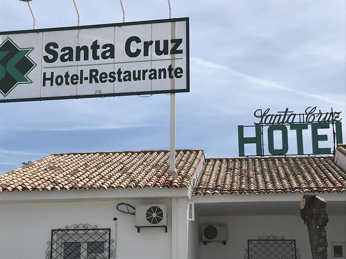Hotel Restaurante Santa Cruz 圣克鲁斯德穆德拉 外观 照片